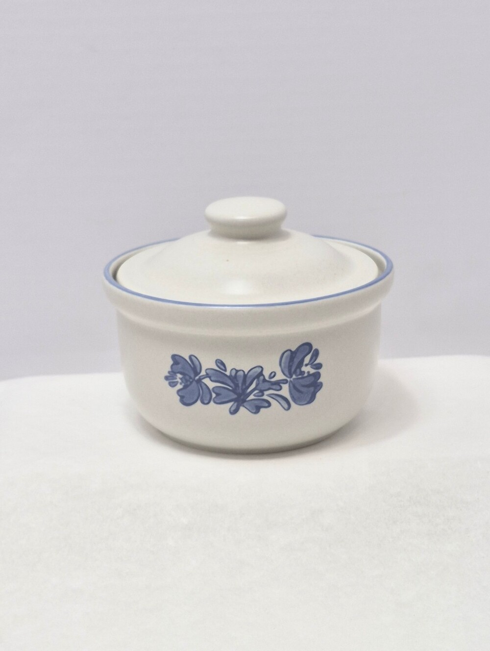Pfaltzgraff Yorktowne Discontinued Butter Tub